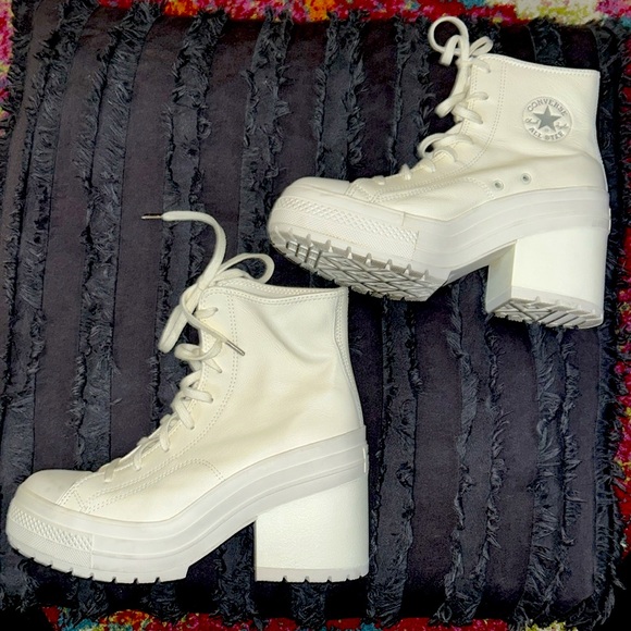 Chuck De Luxe Converse Cream Platform High Tops, EUC, Women's 10 - Picture 2 of 3